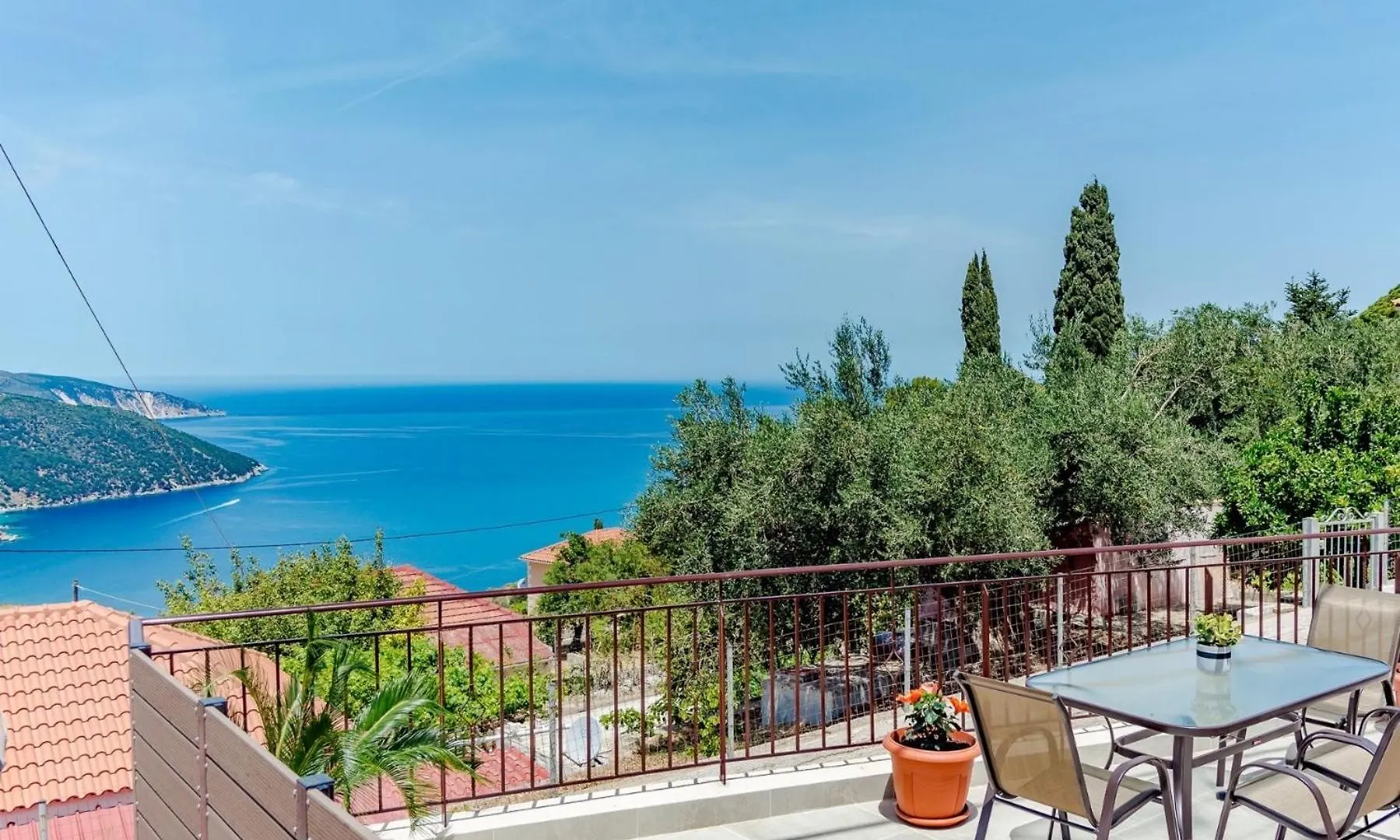 Feriehus Cielo E Mare Cottage Angon